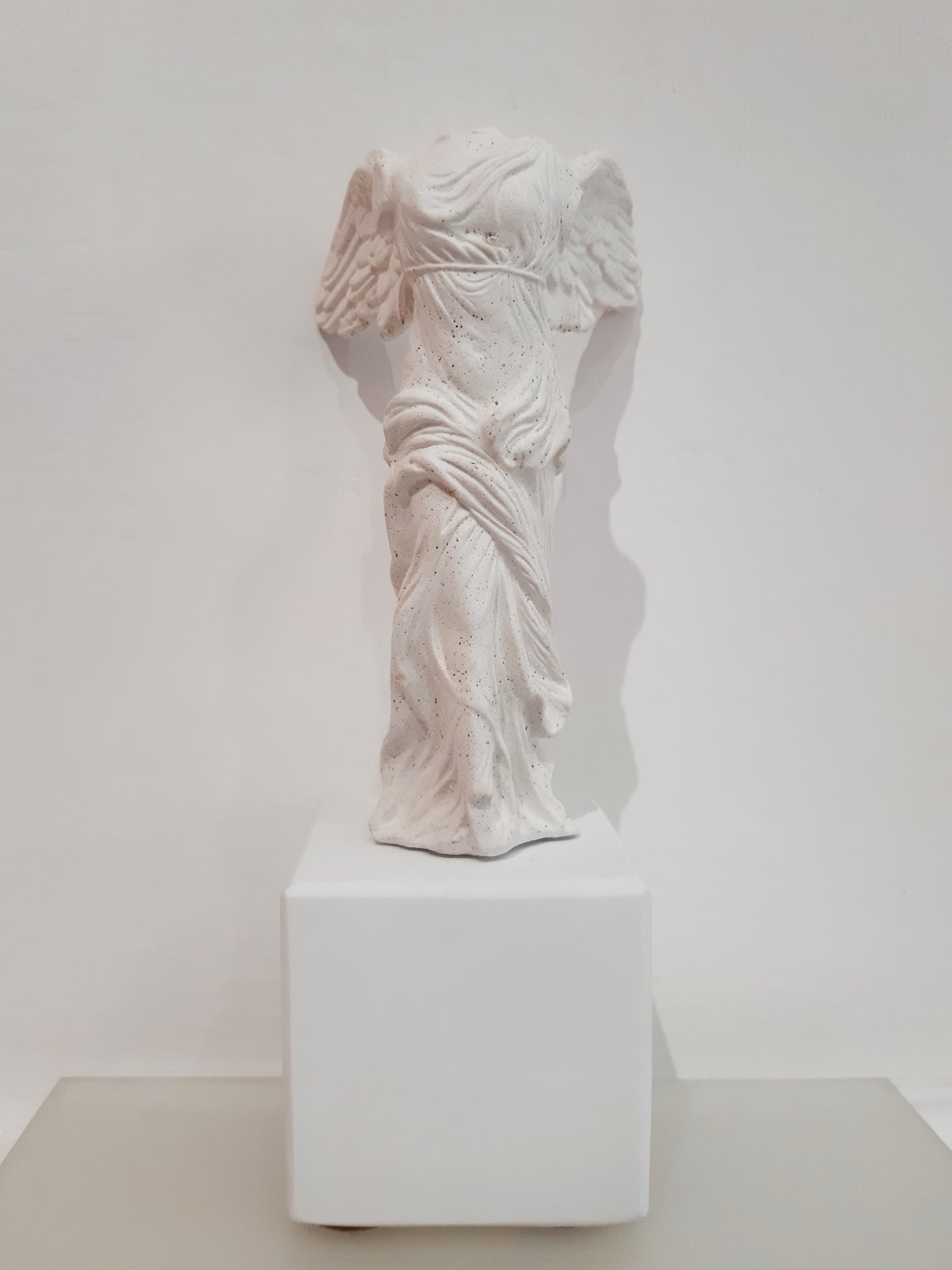 Sophia - Nike medium special
